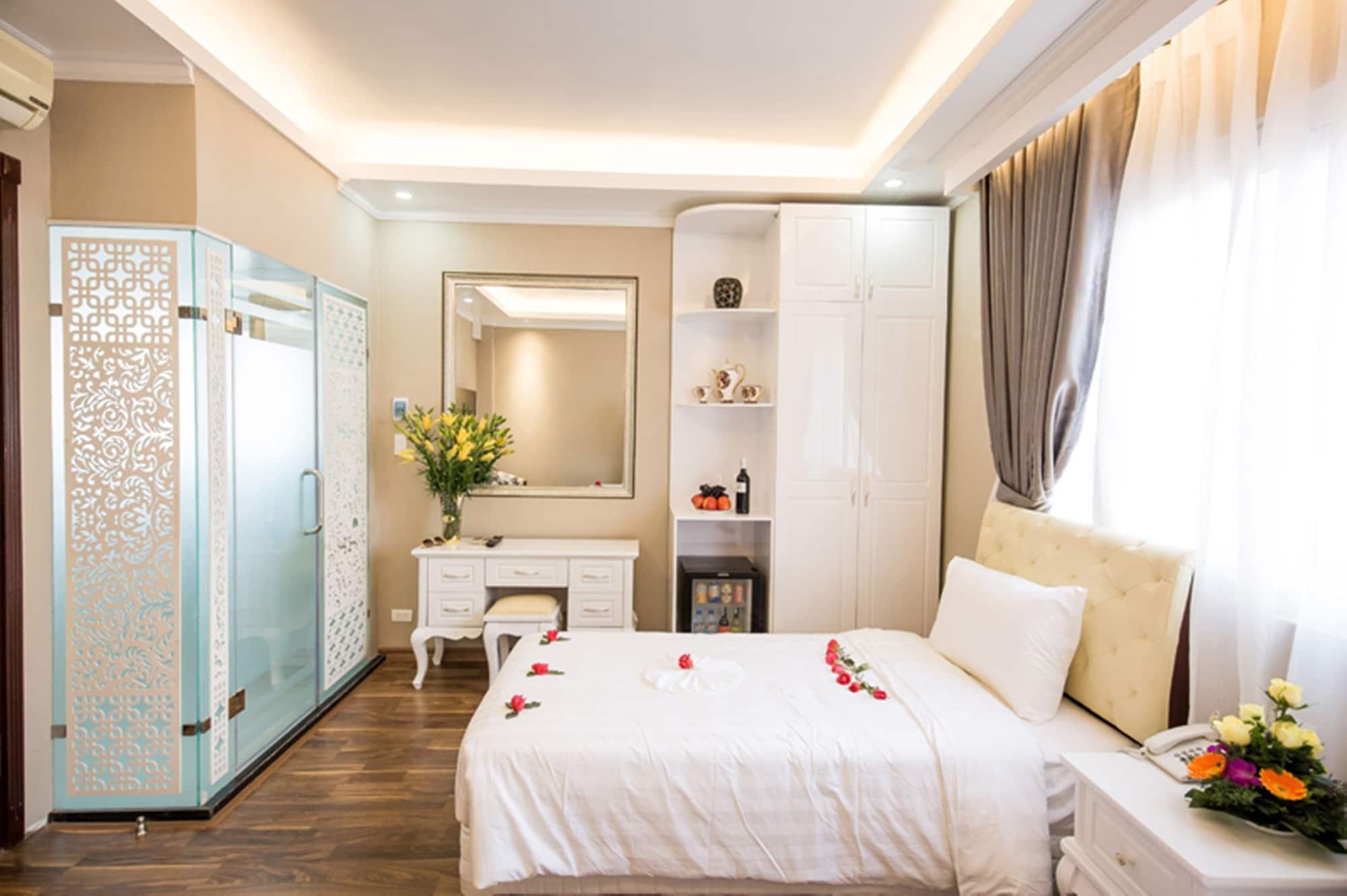 Little Hanoi Deluxe Hotel מראה חיצוני תמונה