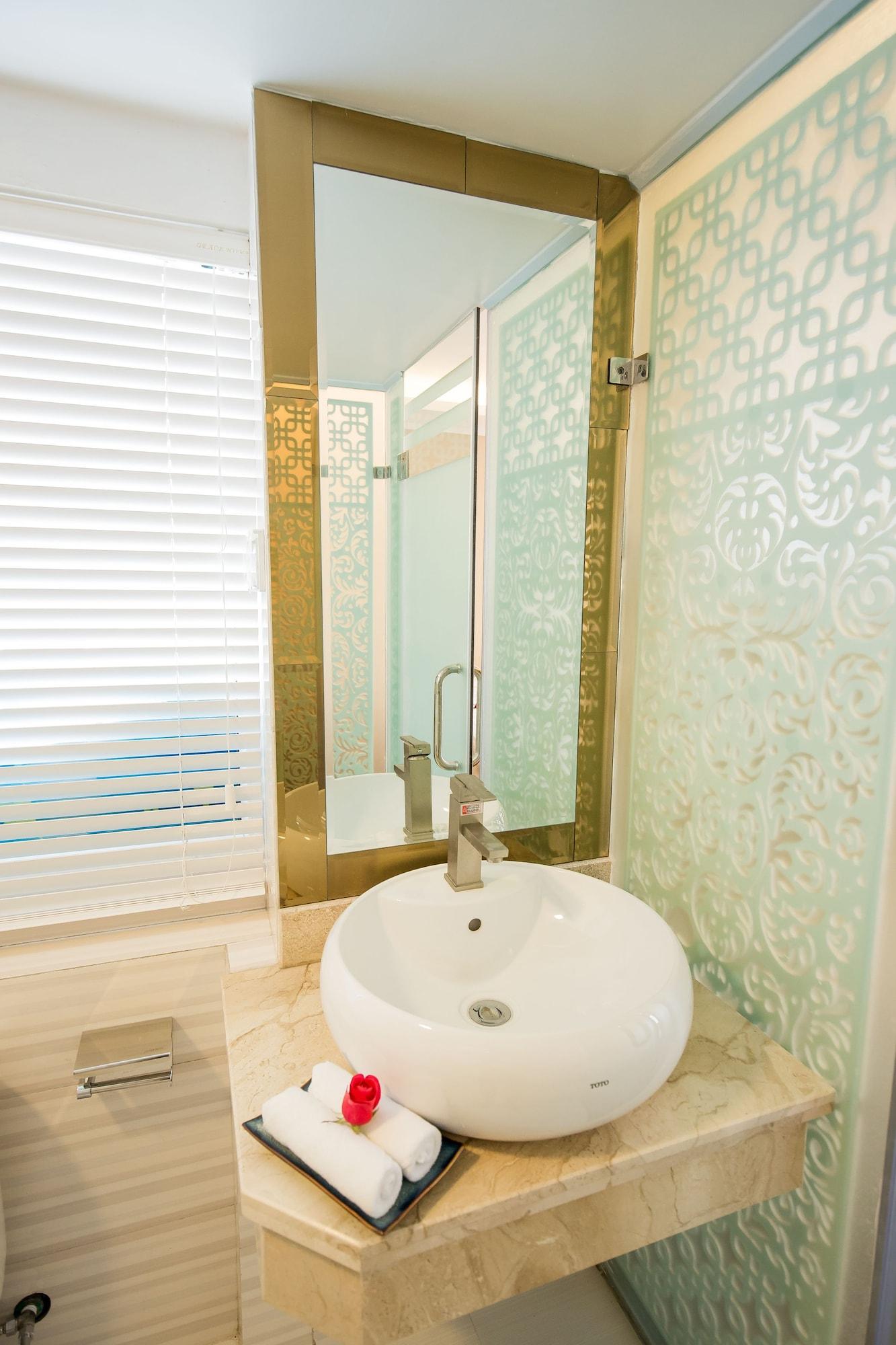 Little Hanoi Deluxe Hotel מראה חיצוני תמונה