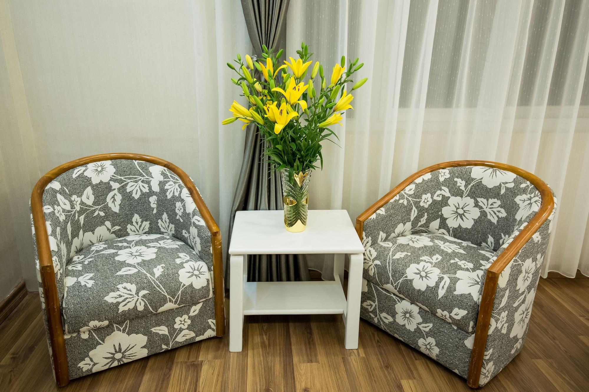 Little Hanoi Deluxe Hotel מראה חיצוני תמונה