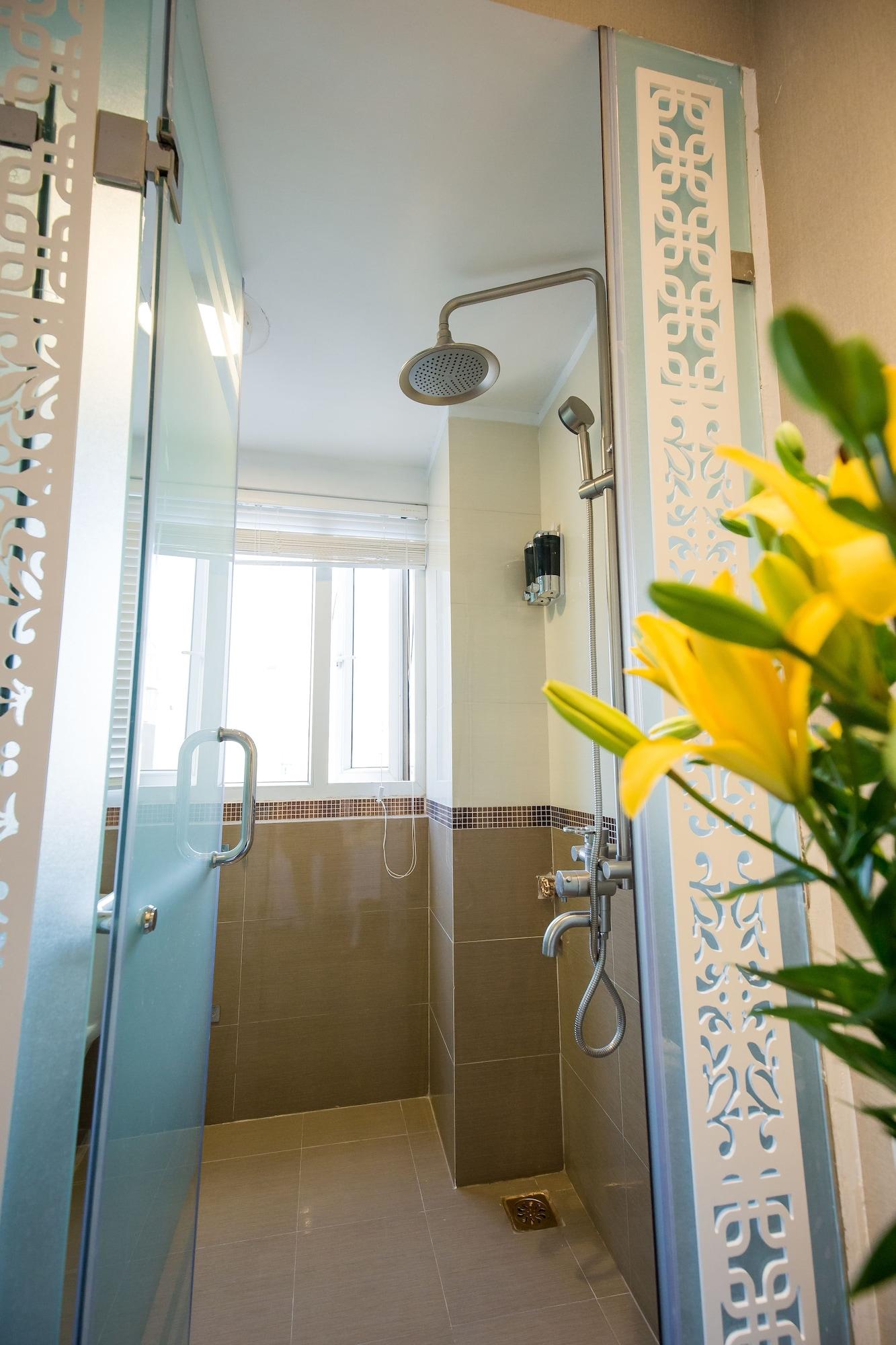 Little Hanoi Deluxe Hotel מראה חיצוני תמונה