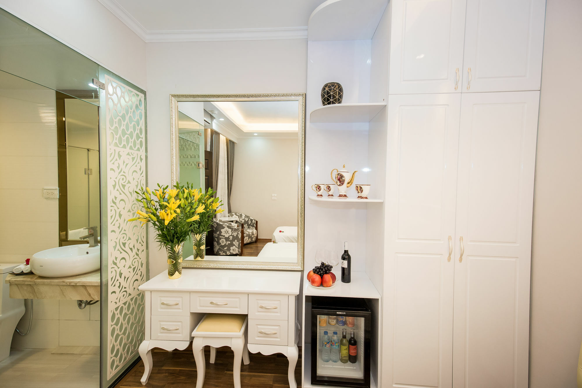 Little Hanoi Deluxe Hotel מראה חיצוני תמונה