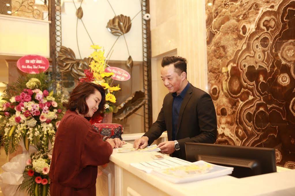Little Hanoi Deluxe Hotel מראה חיצוני תמונה